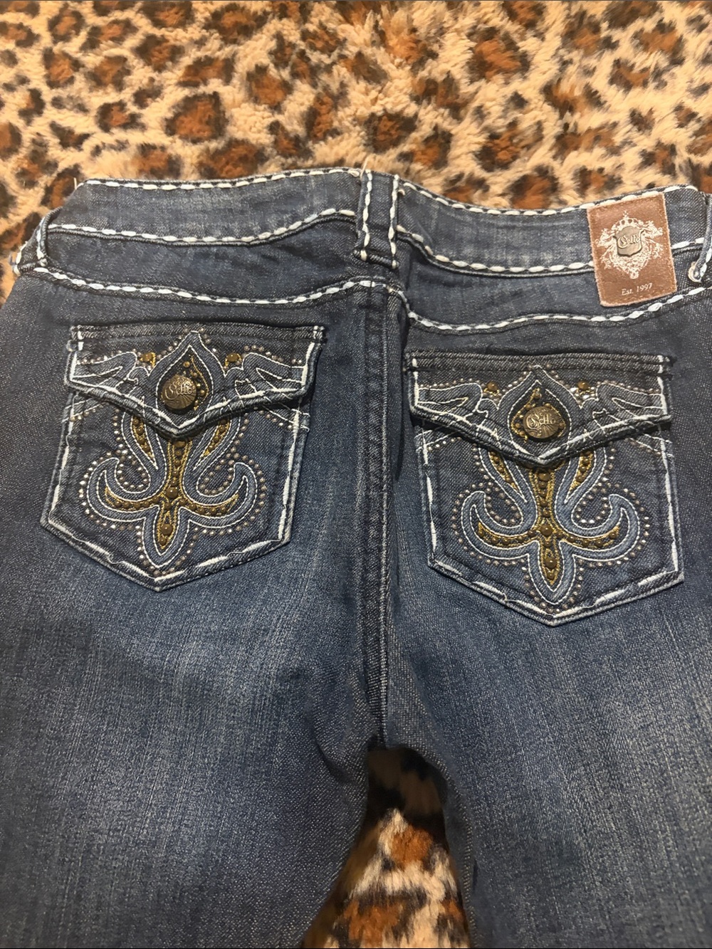 Cello Embellished Dark Blue Women’s bootcut Jeans with Back Pocket Embroidery